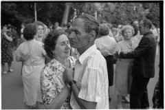 Nowgorod_Tanzende_05.jpg_2560_[1989]